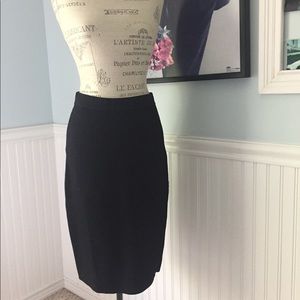 Black John & Jenn pencil skirt